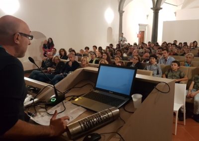 Pisa. Incontro col pubblico.